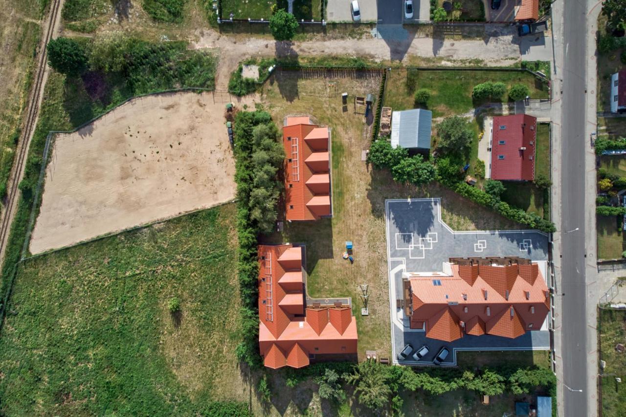 Pokoje Darmat Stegna  Exteriör bild